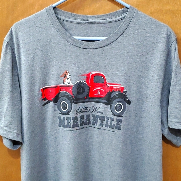 The Pioneer Woman Mercantile Drummond Truck t-shirt - Picture 1 of 9